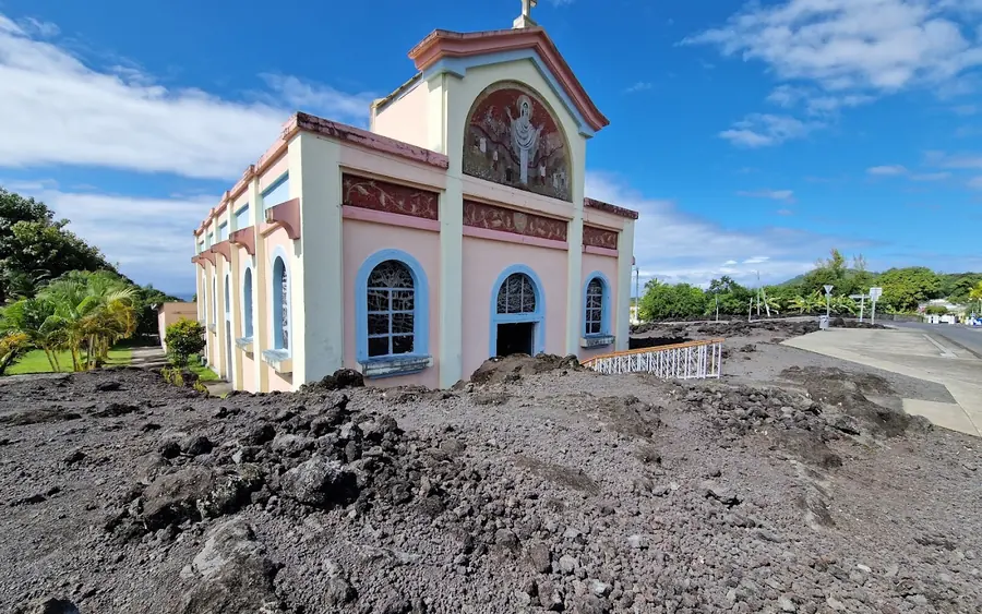 Notre-Dame des Laves, Sainte-Rose